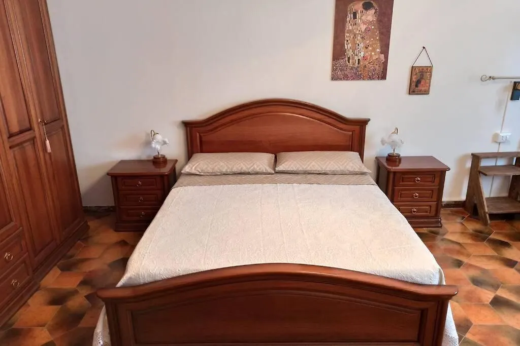 Holiday home La Terrazza Sul Melograno - Magomadas Italy